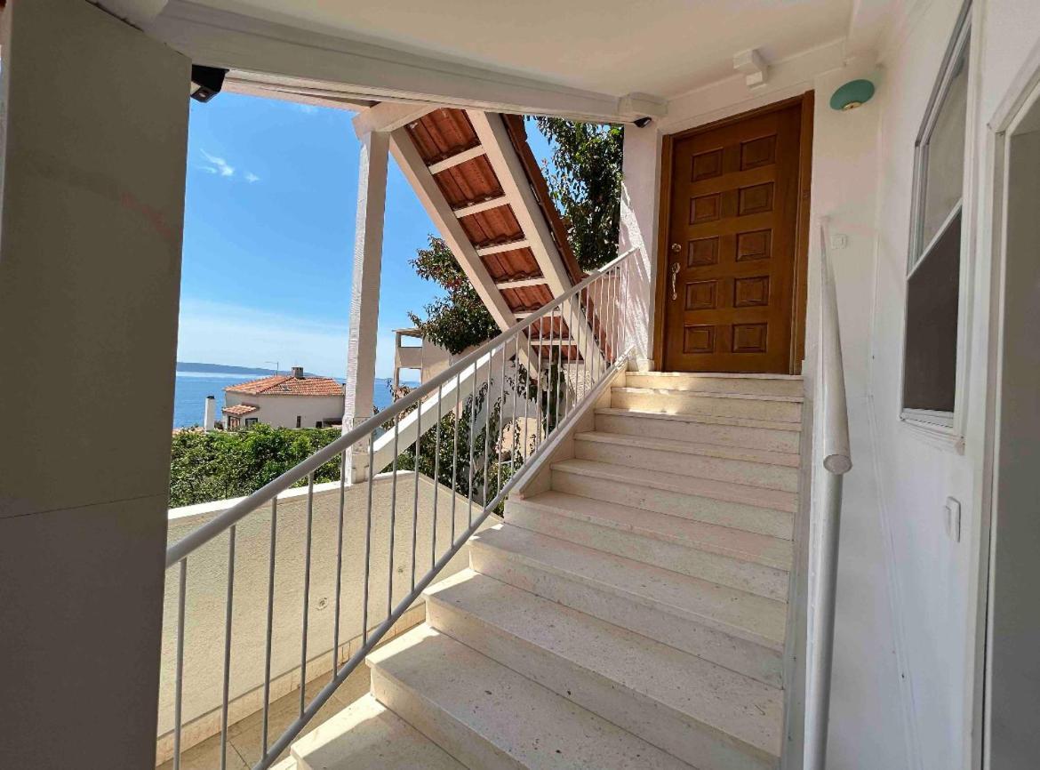 Trogir Ciovo Big Seaview Apartment Near The Sea Exterior photo